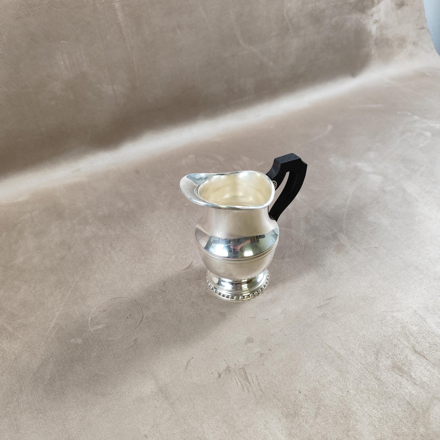 Pichet pot à lait en métal argenté Ercuis Made in France Vintage 1960