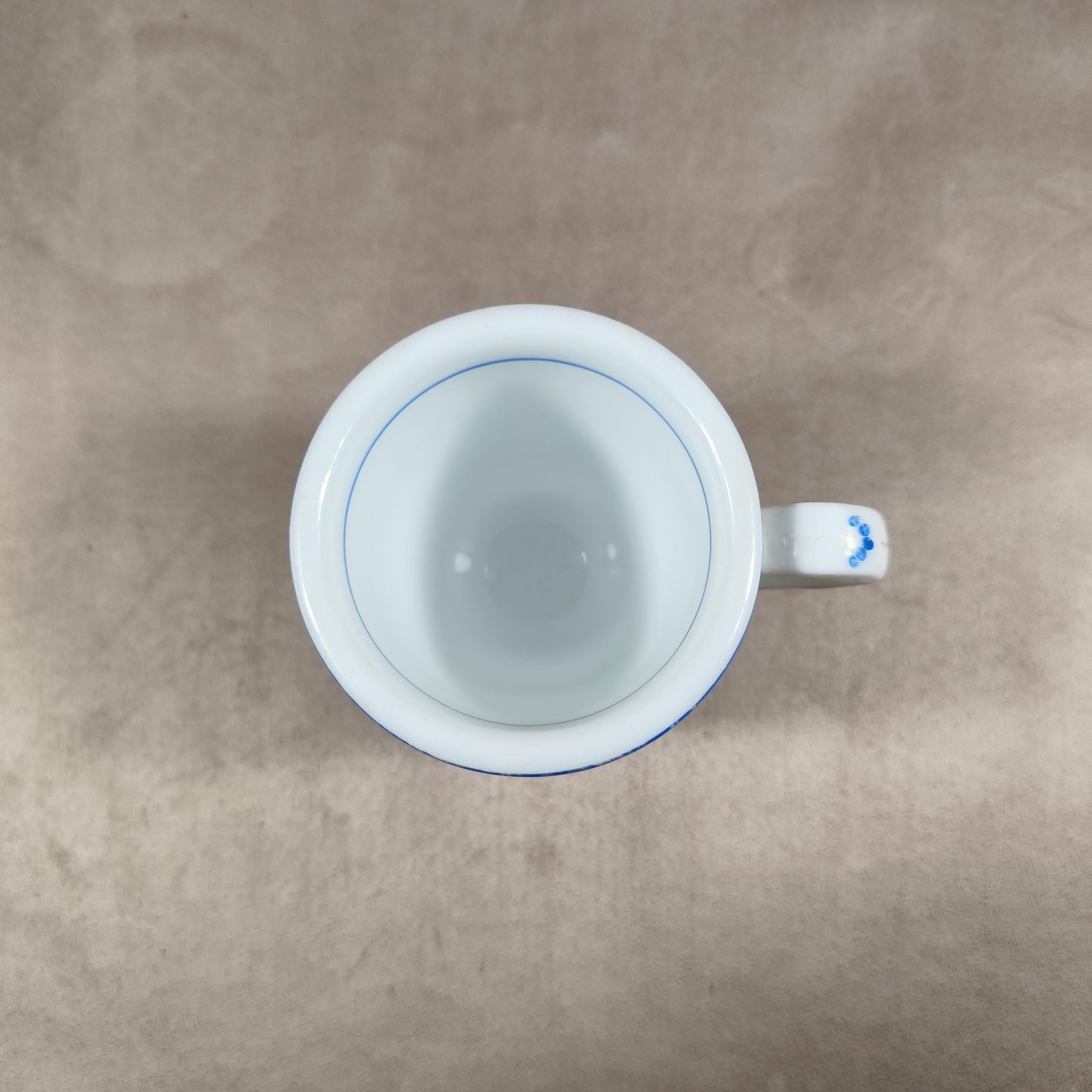 Tasse Brûlot ancienne en faïence blanche Made in France Vintage 1920