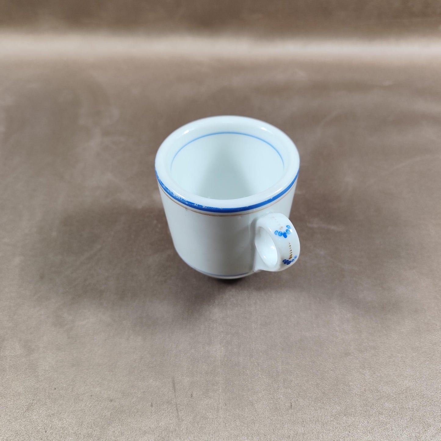 Tasse Brûlot ancienne en faïence blanche Made in France Vintage 1920