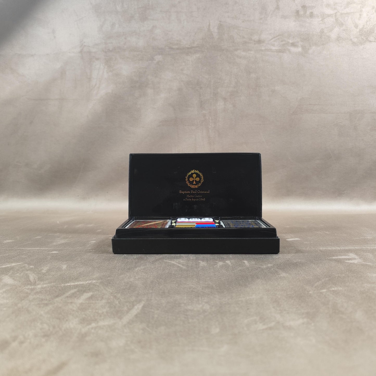 Boite de jeu de poker 2 jeux de cartes, 3 dés, jetons par Grimaud Made in France Vintage 1990