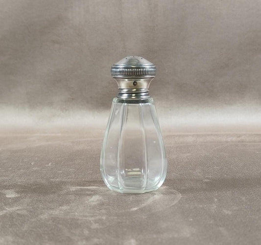 Saleron en argent massif et verre avec Poinçon d'Orfèvre Made in France Vintage 1900