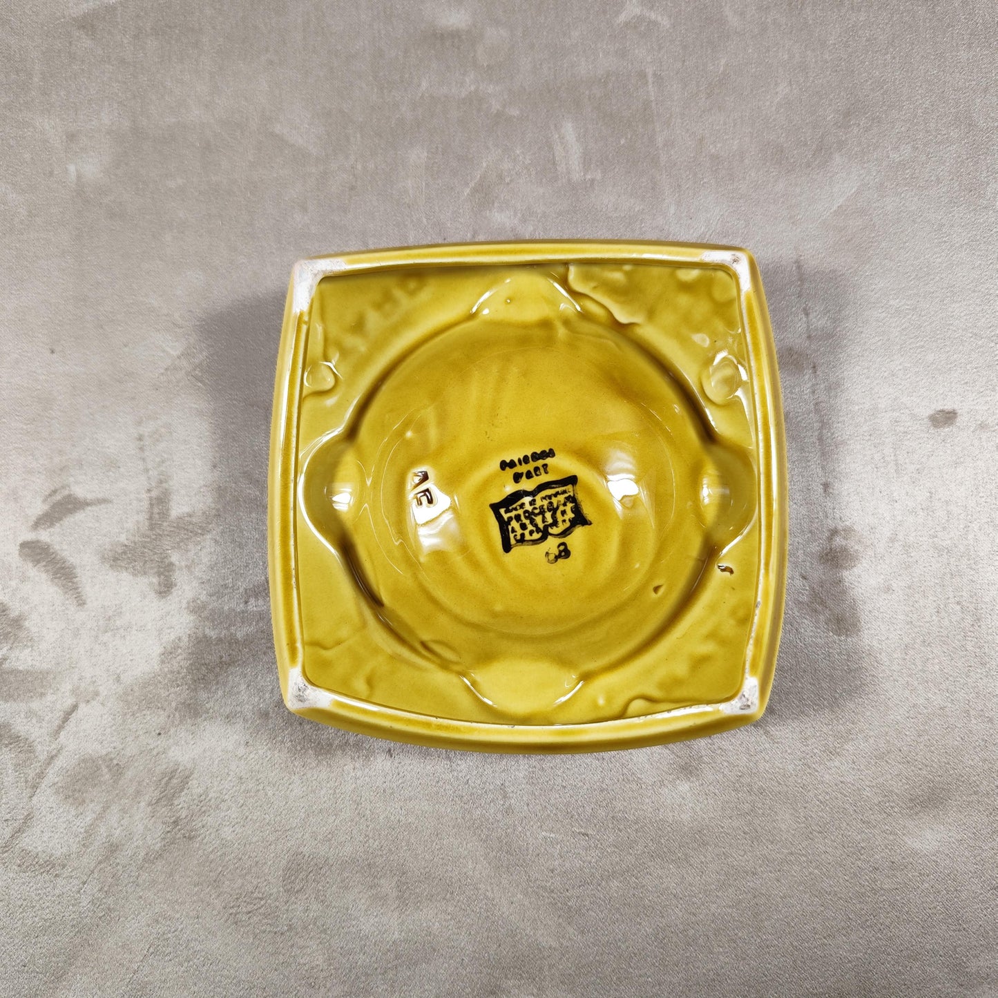 Cendrier Publicitaire Cognac OTARD en faience Made in France Vintage 1970