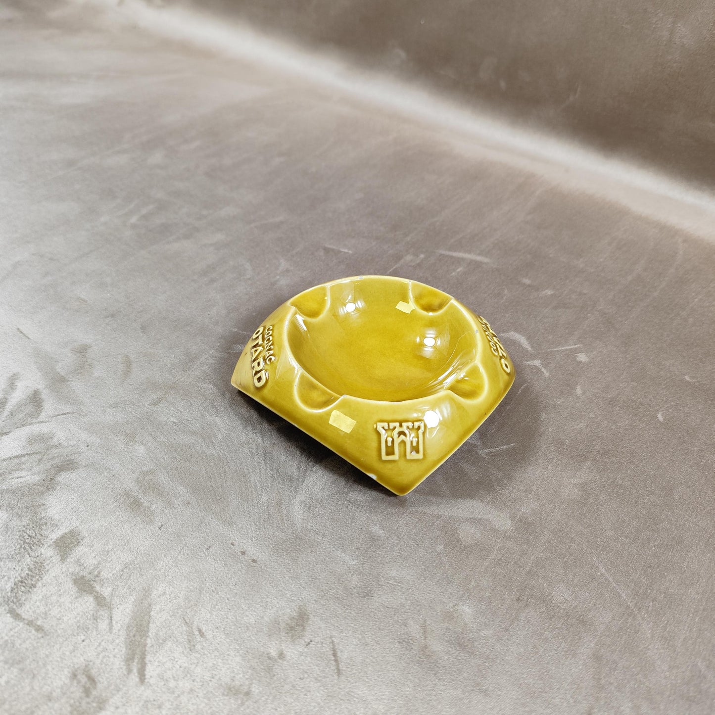 Cendrier Publicitaire Cognac OTARD en faience Made in France Vintage 1970