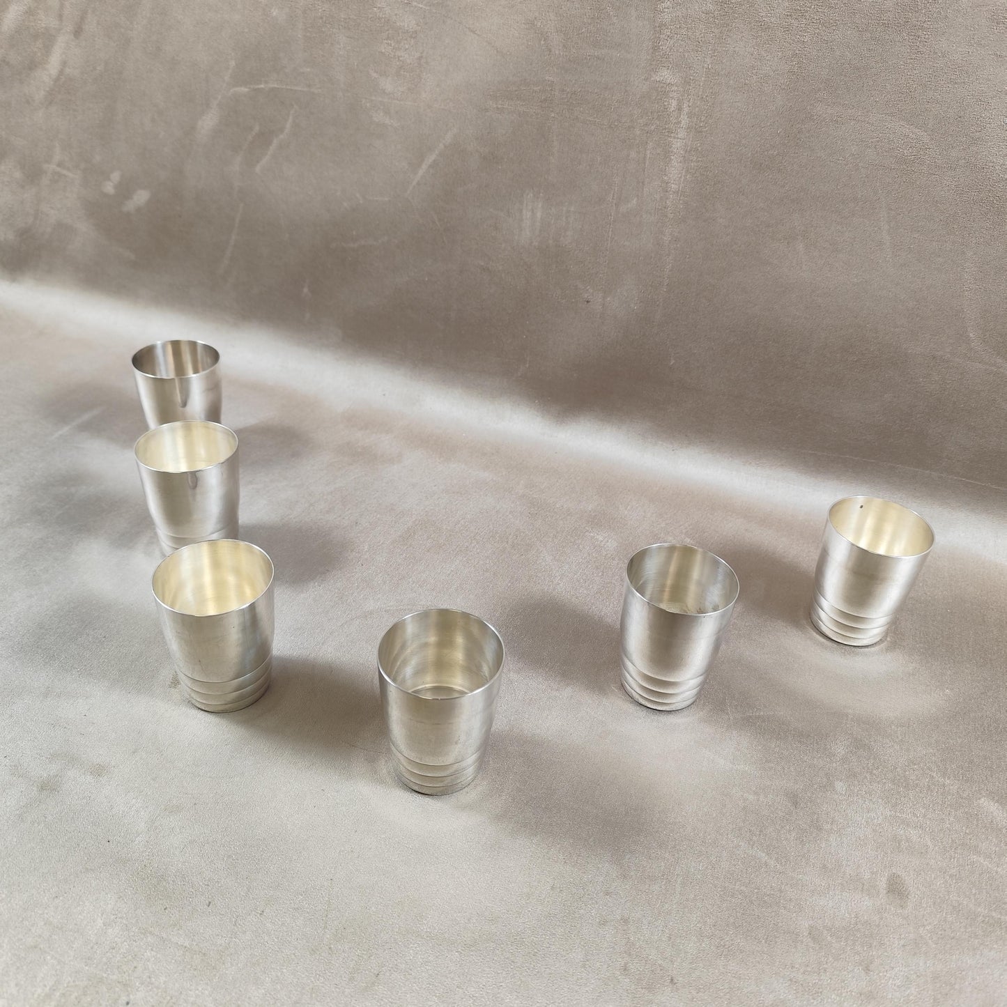 Lot de 6 verres à liqueurs en Métal Argenté avec Poinçon d'Orfèvre Made in France Vintage 1900