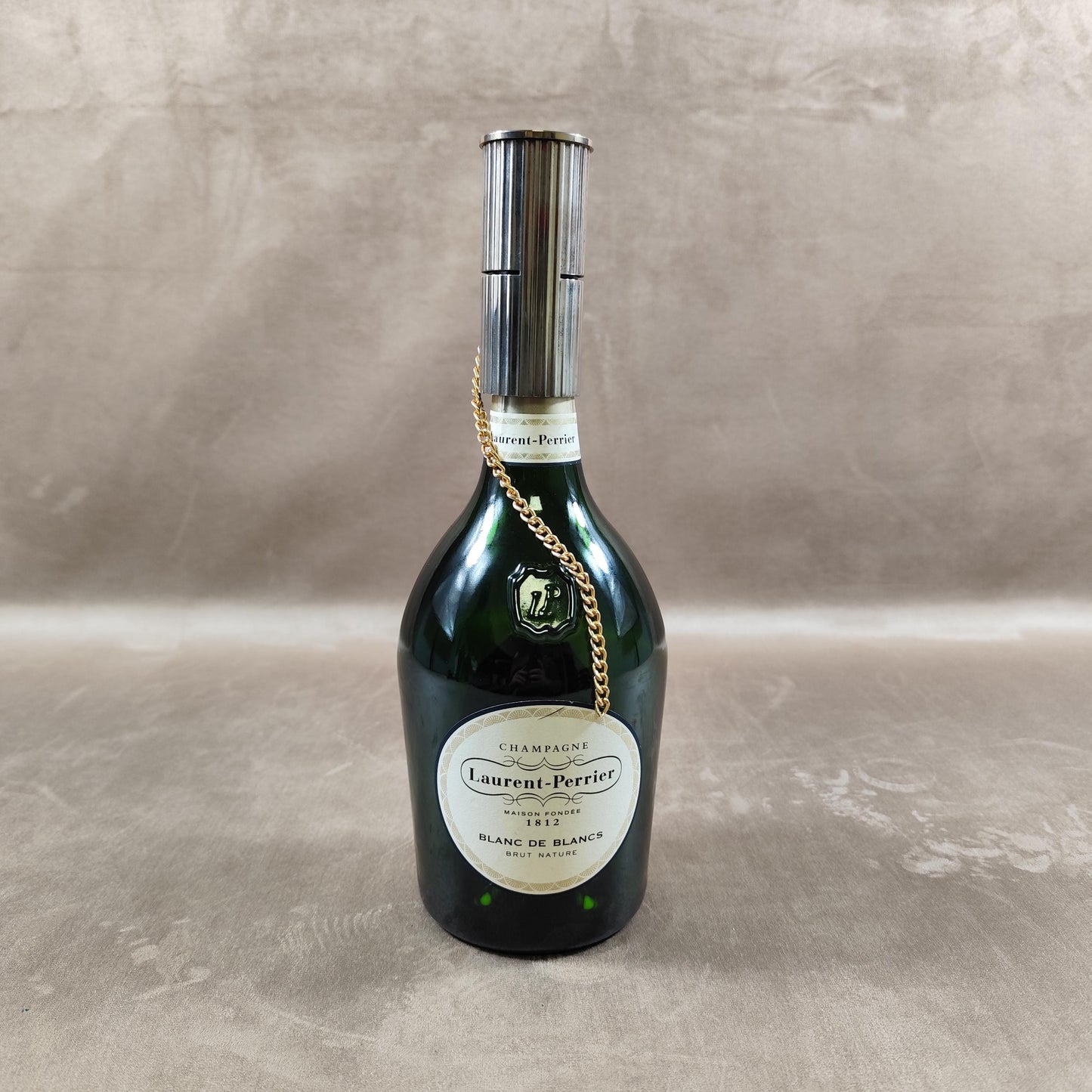 Bouchon stoppeur pour bouteille de Champagne Laurent-Perrier en métal argenté Made in France Vintage 1970