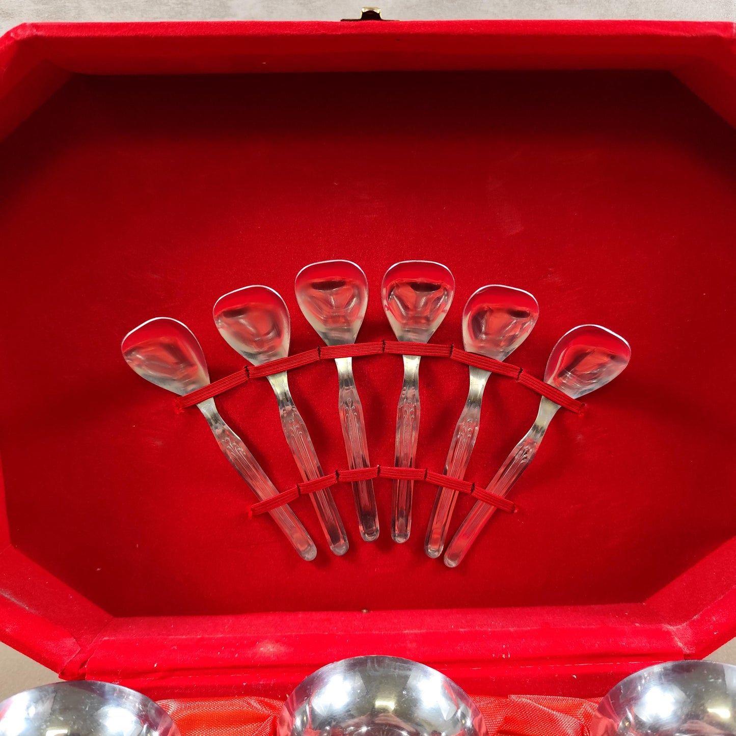 Lot de 6 coupes à glace avec 6 cuillères en inox 18/10 Made in Italy Vintage 1970