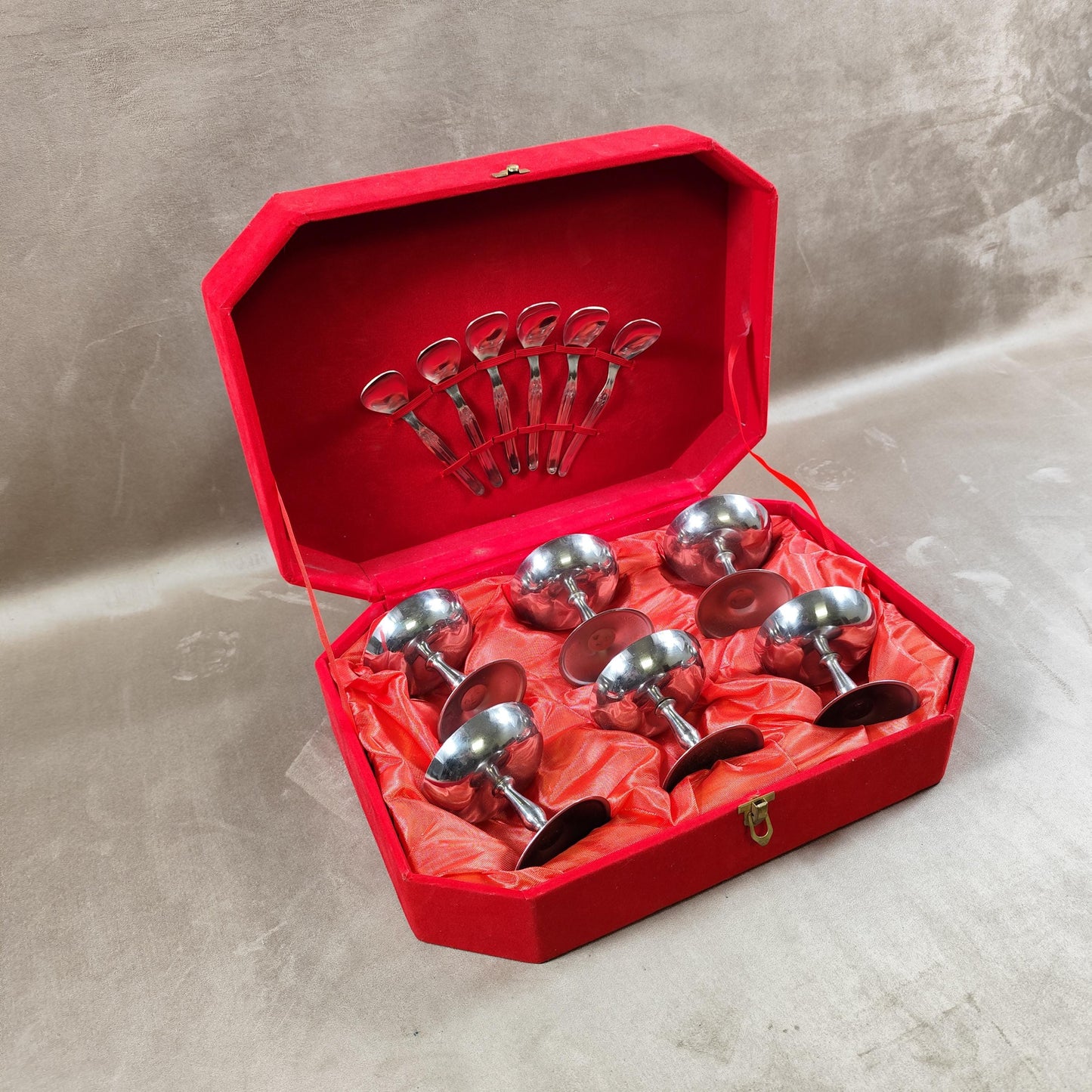 Lot de 6 coupes à glace avec 6 cuillères en inox 18/10 Made in Italy Vintage 1970