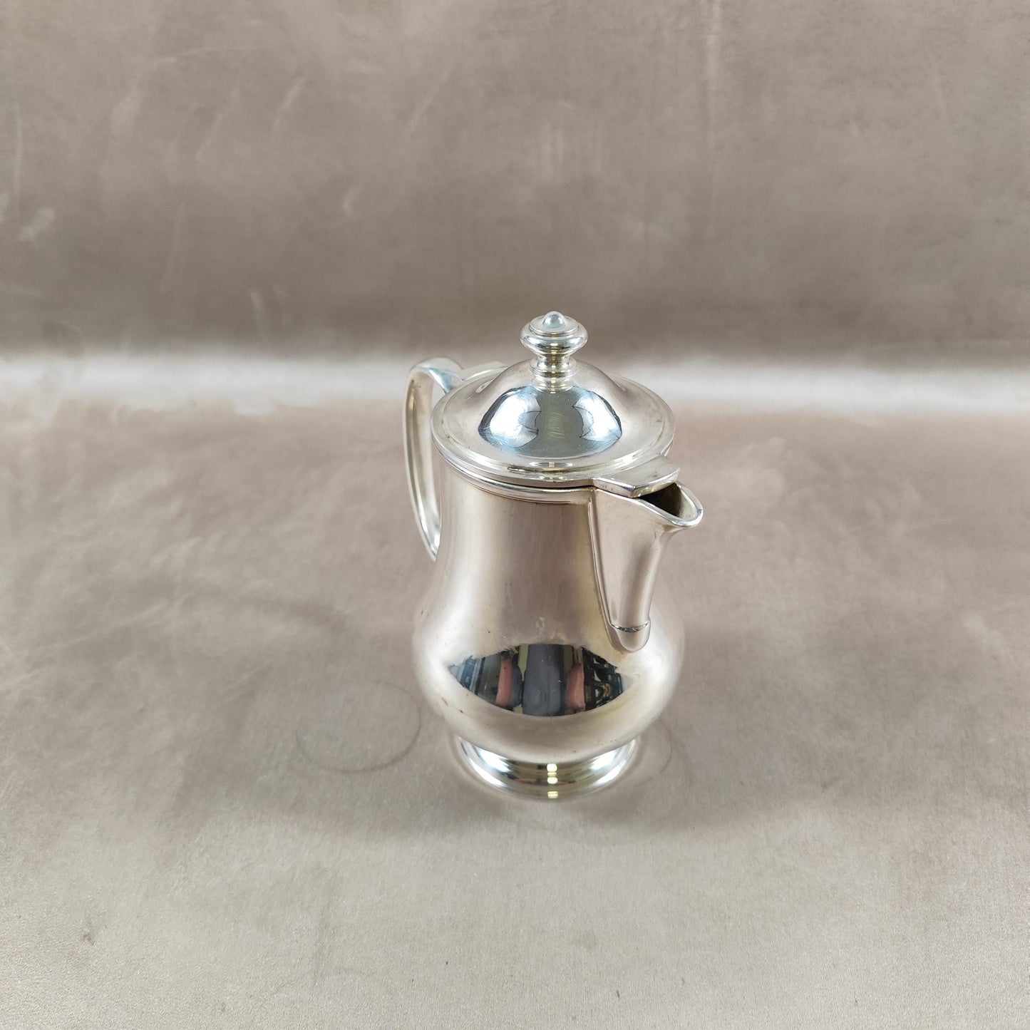 Cafetière verseuse en métal argenté Christofle Made in France 1900