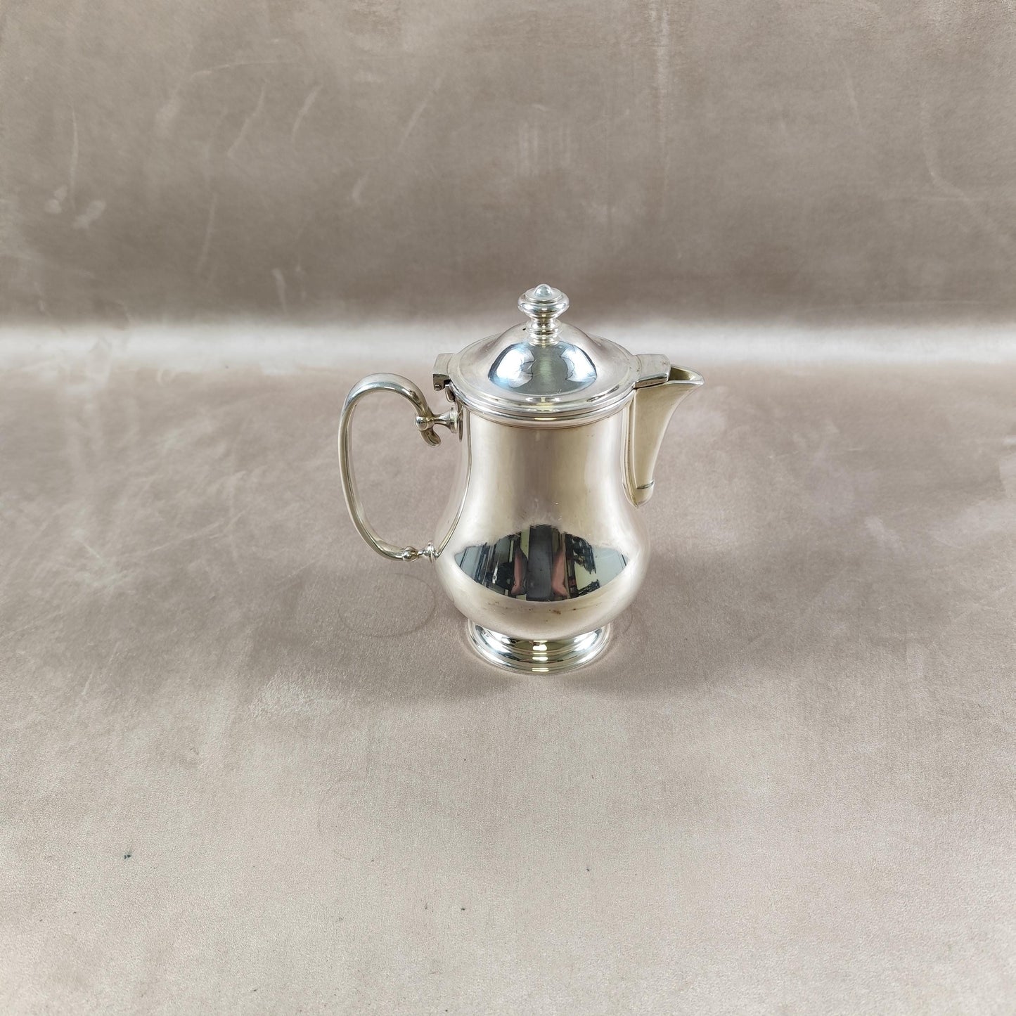 Cafetière verseuse en métal argenté Christofle Made in France 1900