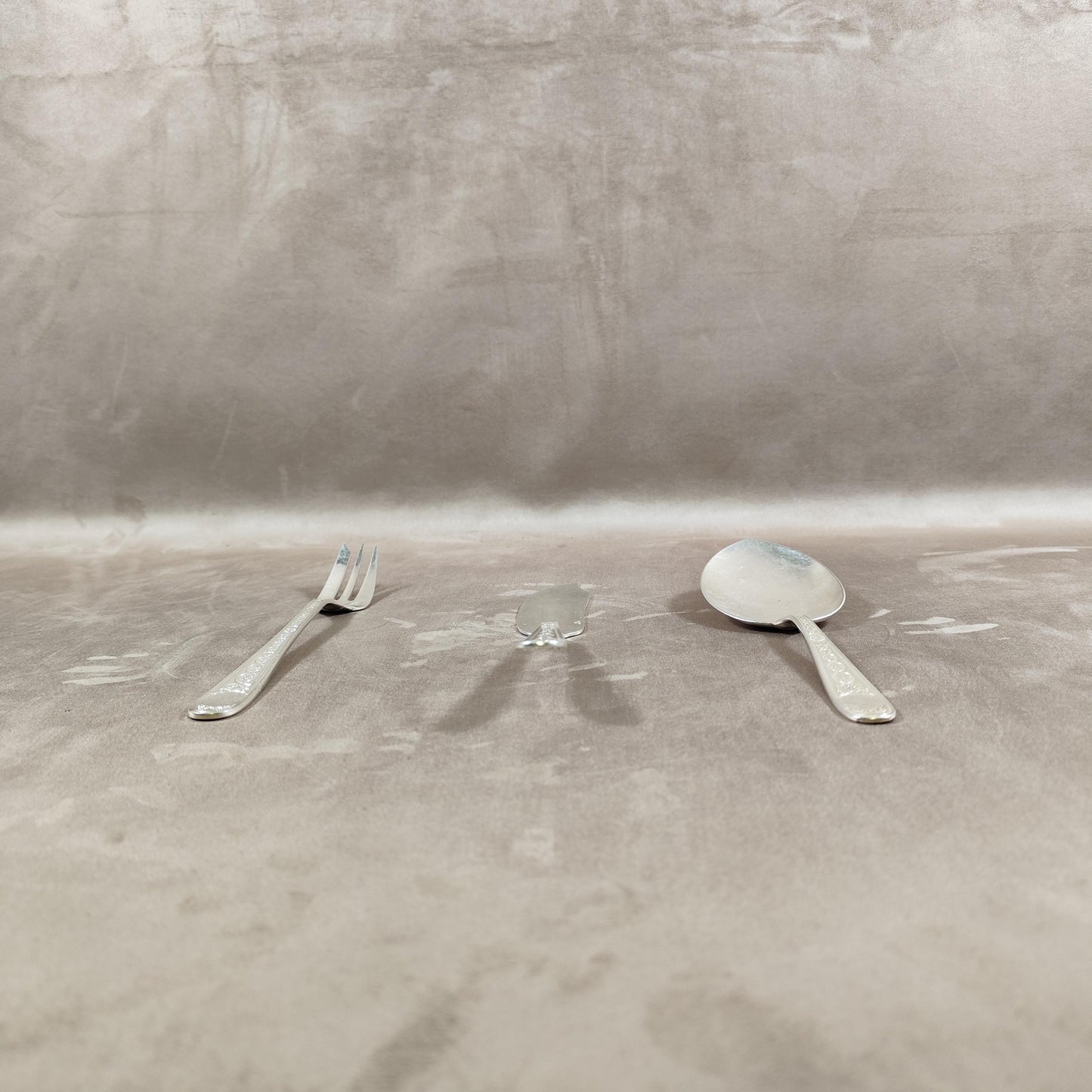 Service de 3 couverts de service CHRISTOFLE en métal argenté Fourchette, couteau et cuillère de service Art de la table France vintage