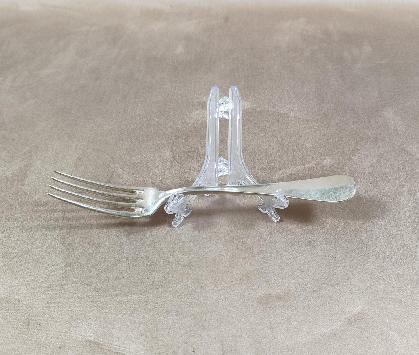Fourchette CHRISTOFLE en métal argenté  Modèle ancien 21 cm  Art de la table vintage  Couvert argenté élégant  France