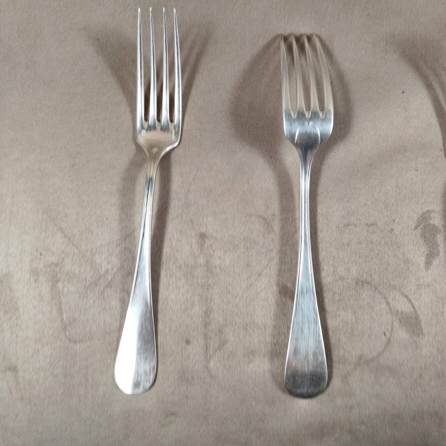 Lot de 6 fourchettes et 6 cuillères Christofle modèle Hôtel  Métal argenté -Vintage Made in France- Modèle Uniplat