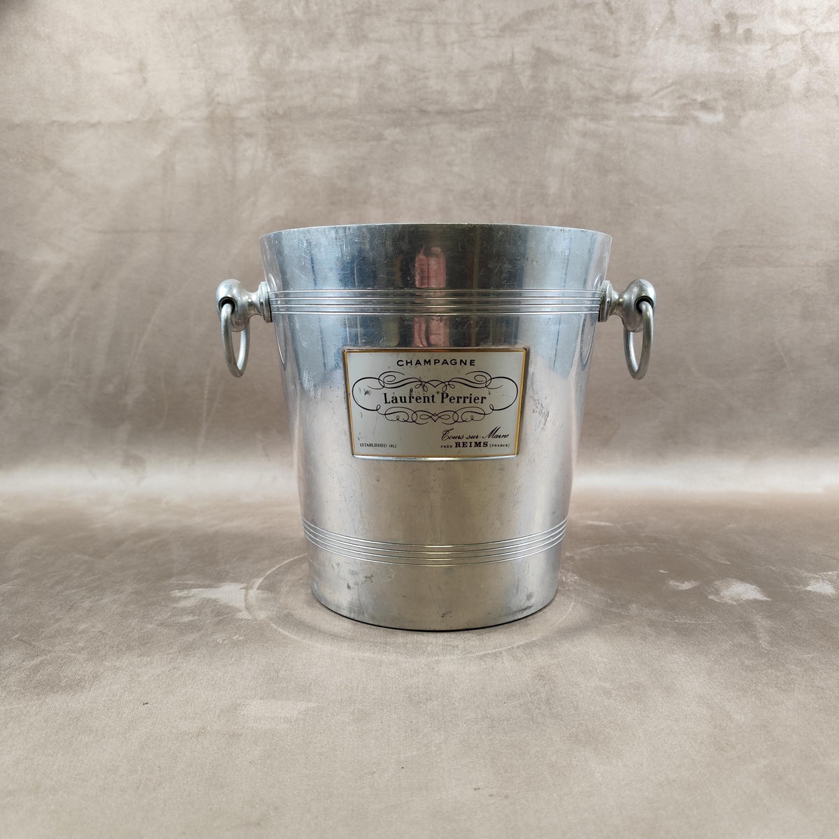 Seau à champagne Laurent Perrier en aluminium Vintage Reims 1960