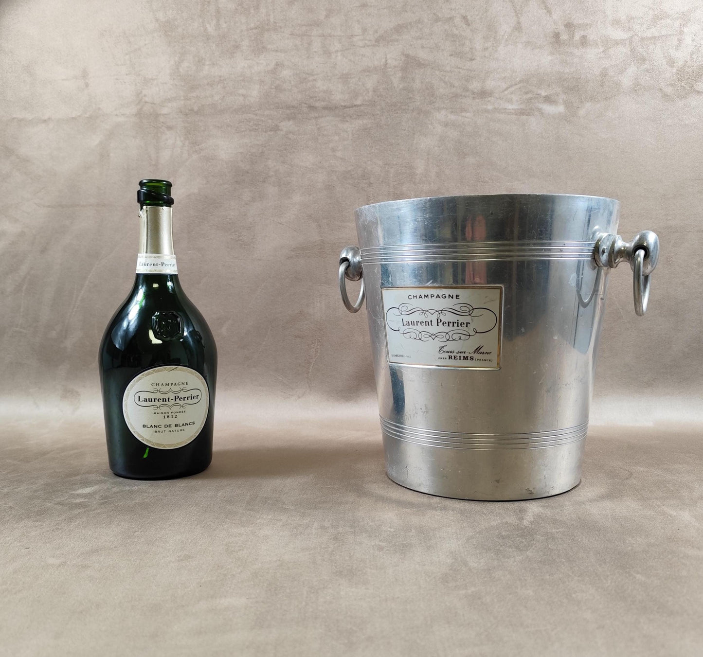 Seau à champagne Laurent Perrier vintage en aluminium Reims Années 1960