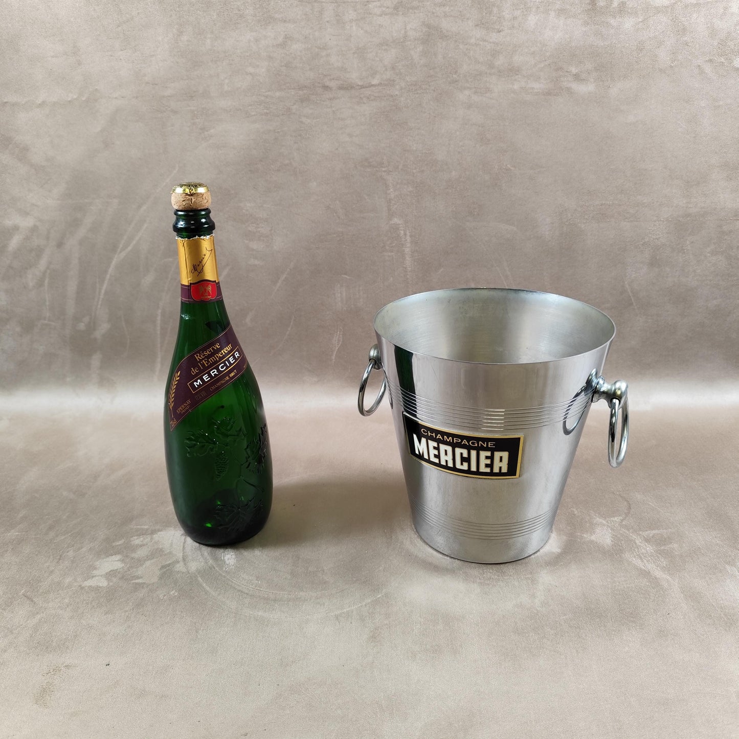 Seau à champagne Mercier vintage en acier inoxydable Seau publicitaire ancien avec anses