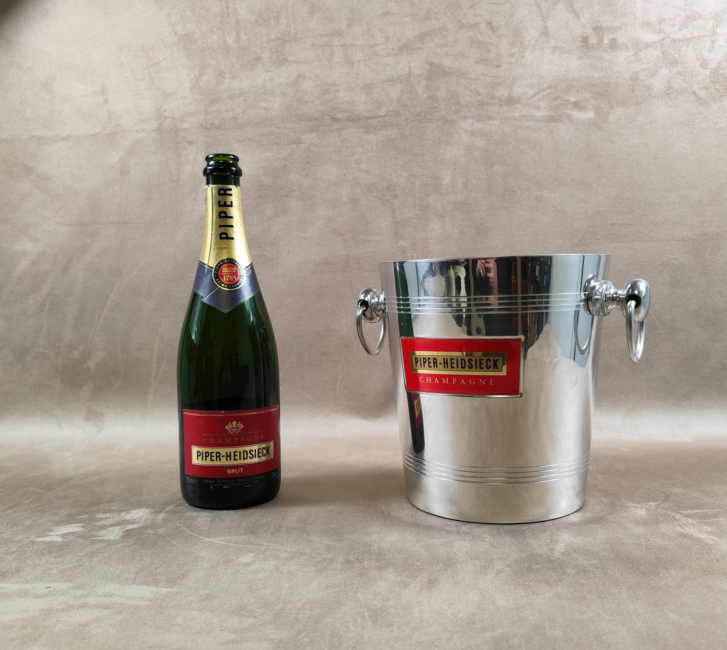 Seau à champagne Piper-Heidsieck en métal Seau publicitaire vintage