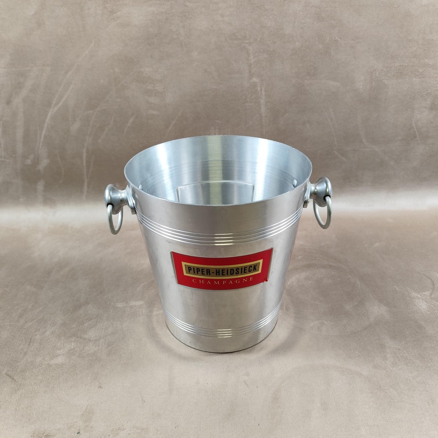 Seau à champagne Piper-Heidsieck vintage en aluminium Seau publicitaire ancien