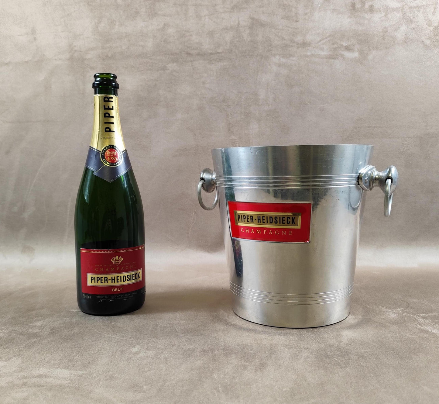 Seau à champagne Piper-Heidsieck vintage en aluminium Seau publicitaire ancien