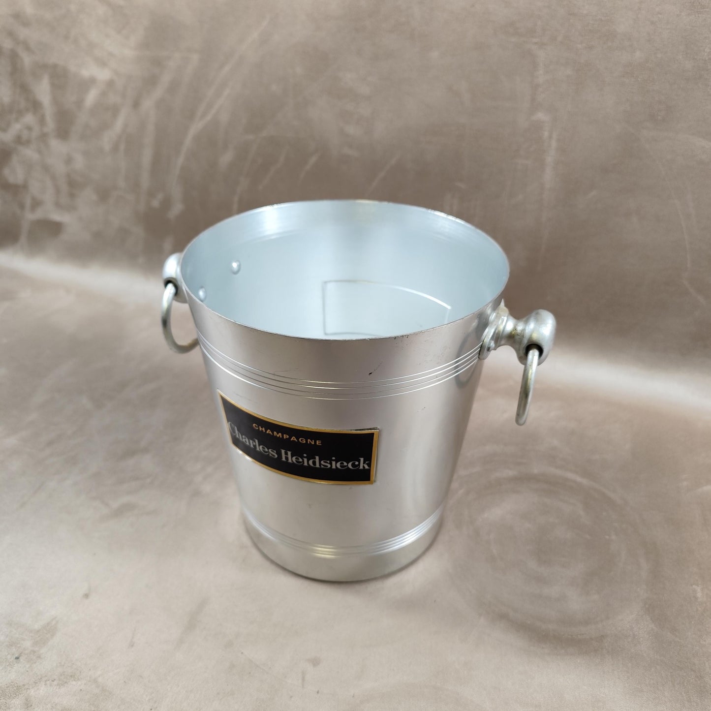 Seau à champagne Charles Heidsieck vintage en aluminium Seau publicitaire ancien