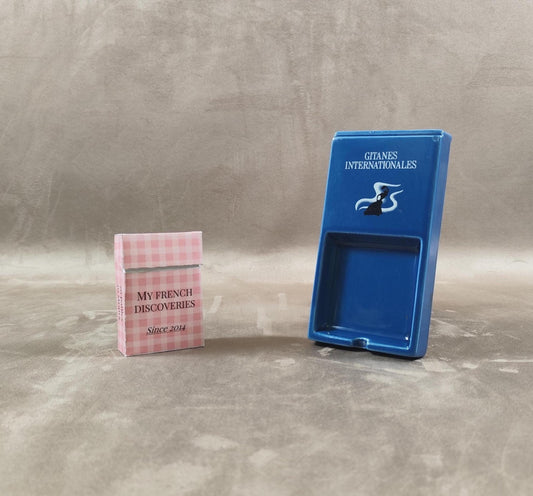 Cendrier Gitanes Internationales en faïence bleue Manufacture de Gien Vintage