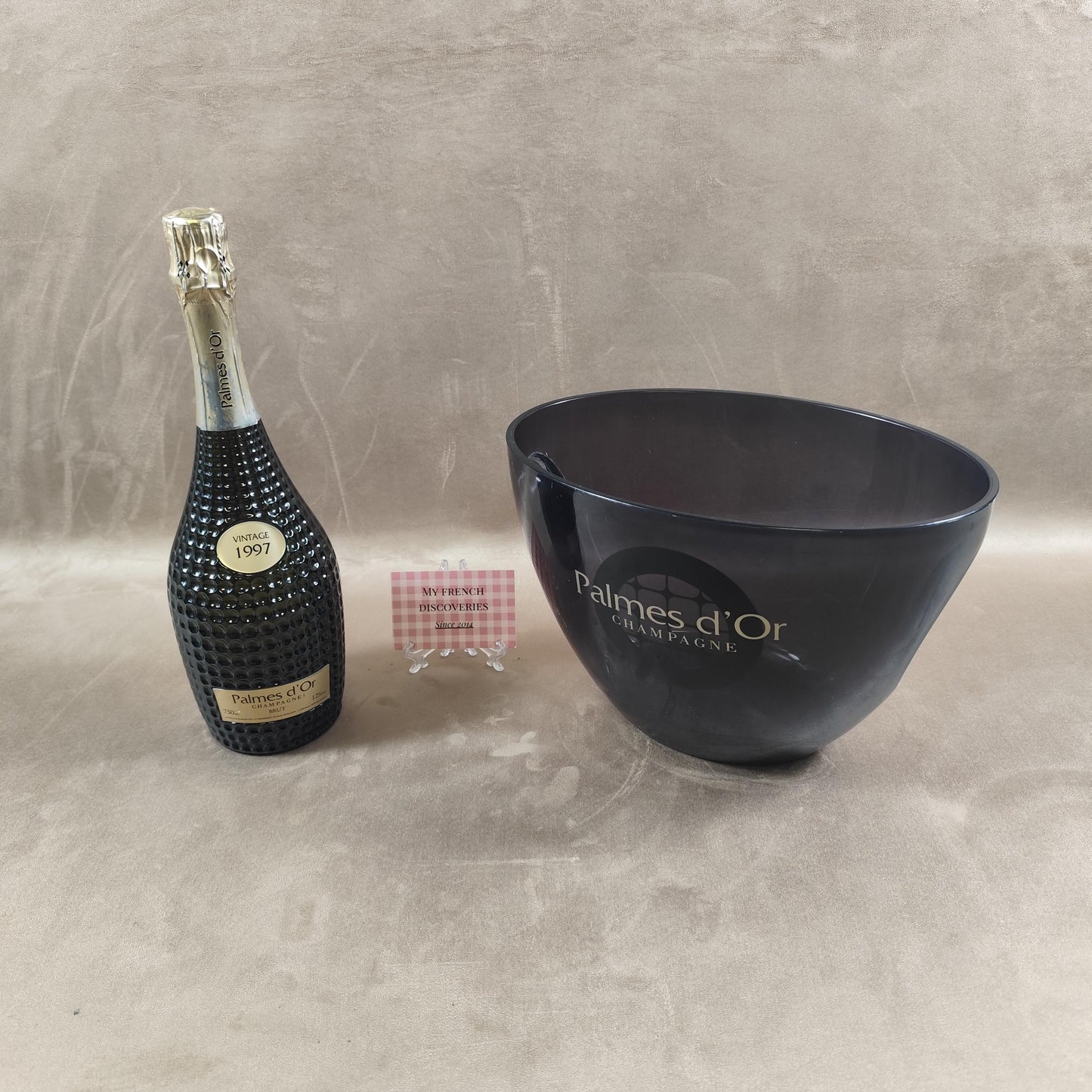 Seau à champagne Palmes dOr en plastique noir fumé Design Mindwine Italy Vintage
