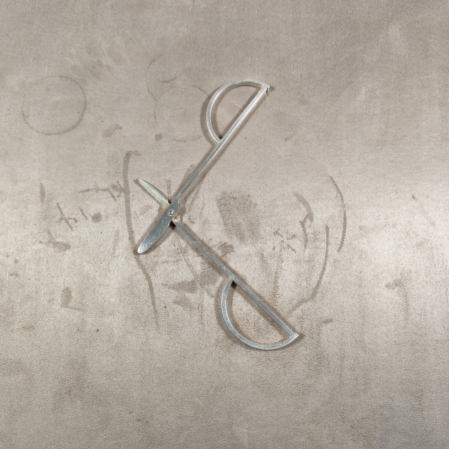 Ciseaux à raisins en métal argenté Christofle Design Lino Sabattini Vintage années 1970