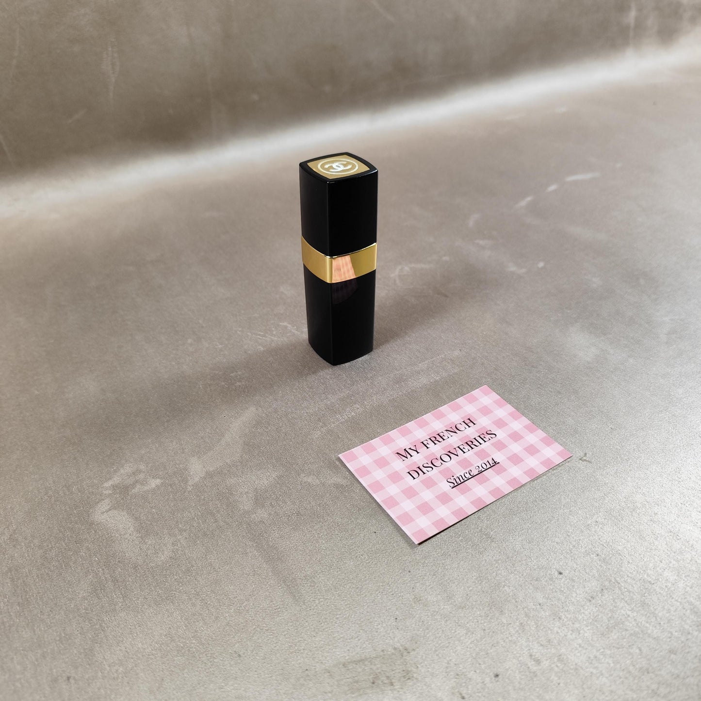 Étui de parfum rechargeable Chanel N5 Vaporisateur 15 ml Noir et or Vintage