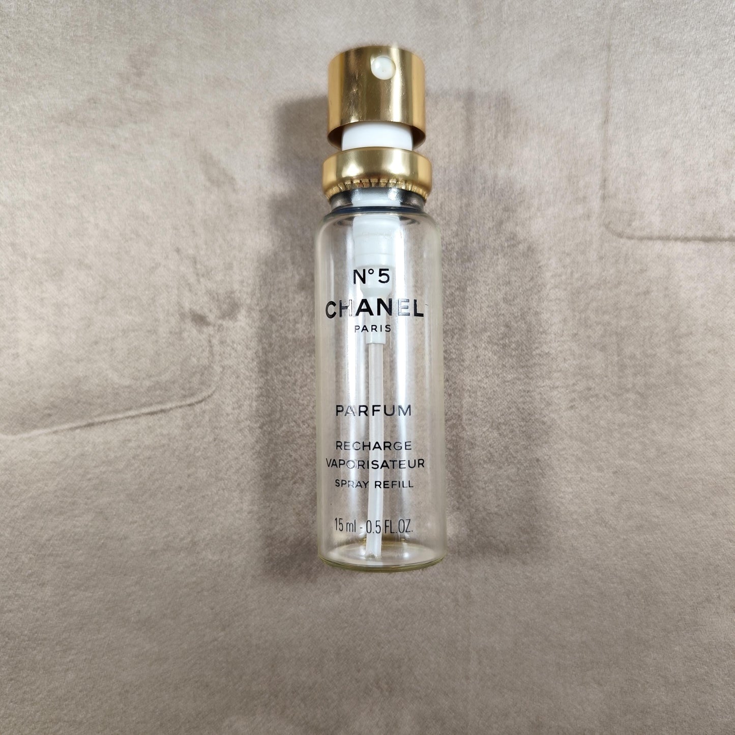 Étui de parfum rechargeable Chanel N5 Vaporisateur 15 ml Noir et or Vintage