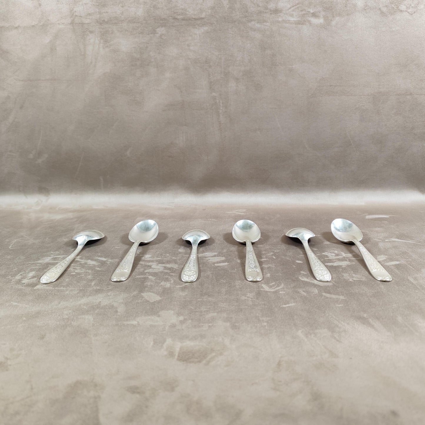 RARE Ensemble de 6 cuillères anciennes Christofle en métal argenté  Modèle décoratif ouvragé  Années 1900