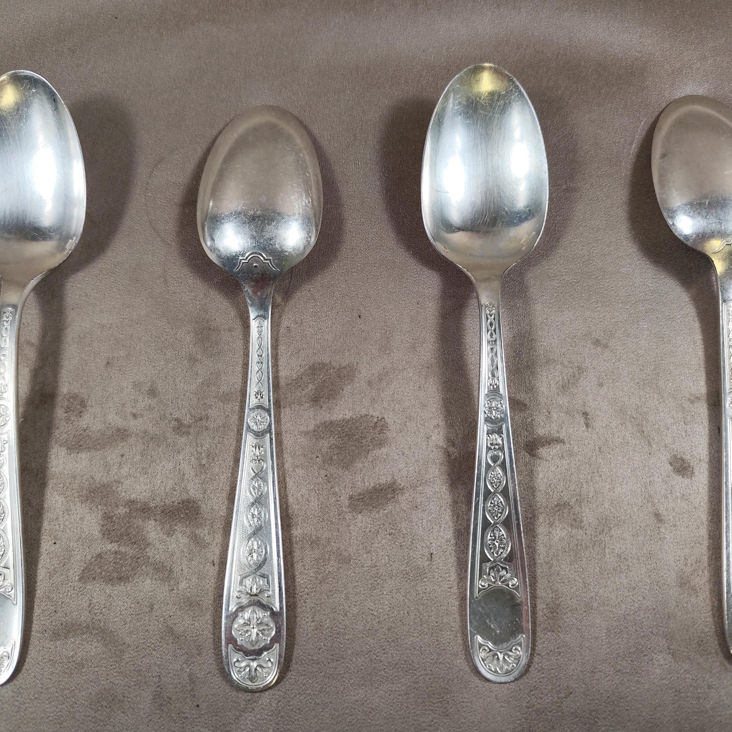 RARE Ensemble de 6 cuillères anciennes Christofle en métal argenté  Modèle décoratif ouvragé  Années 1900