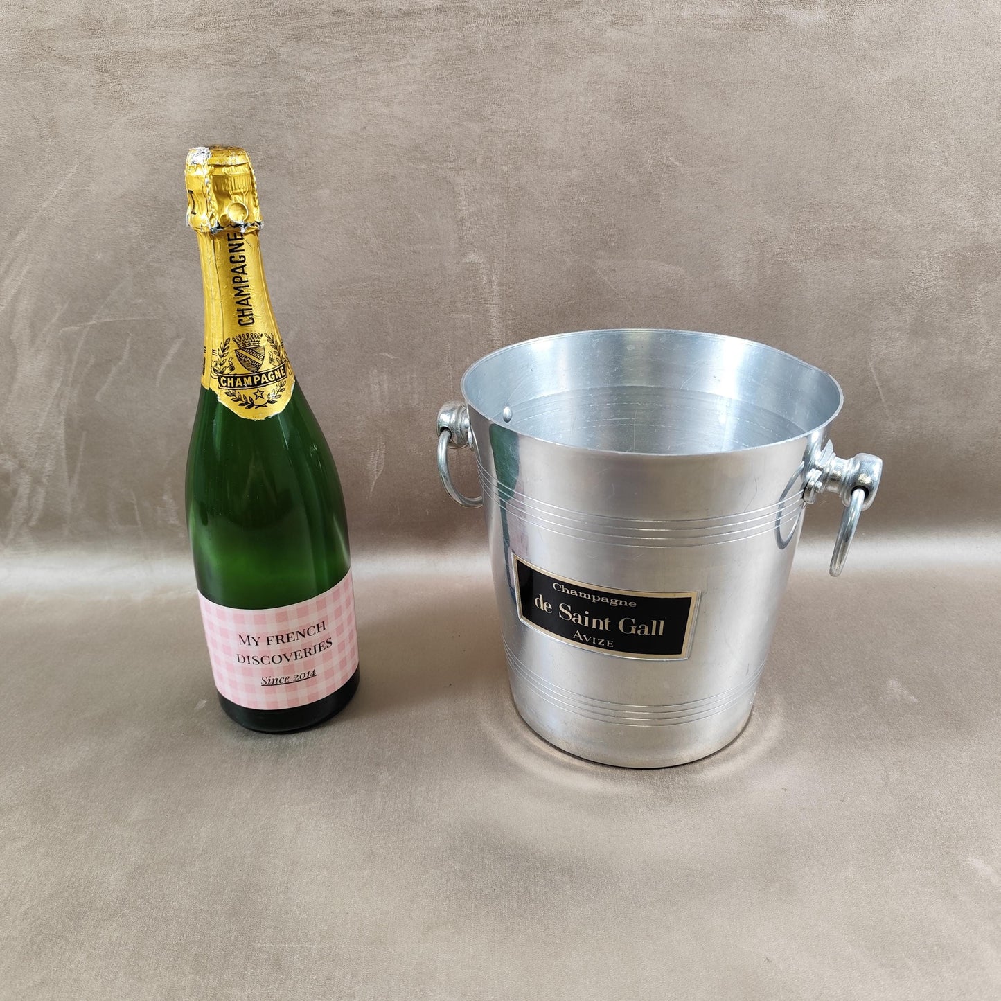 Seau à champagne de Saint Gall en aluminium Champagne Avize Vintage