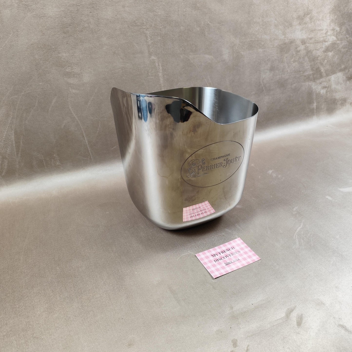 Seau à champagne Perrier-Jouët Anémone en acier inoxydable Design iconique Luxe