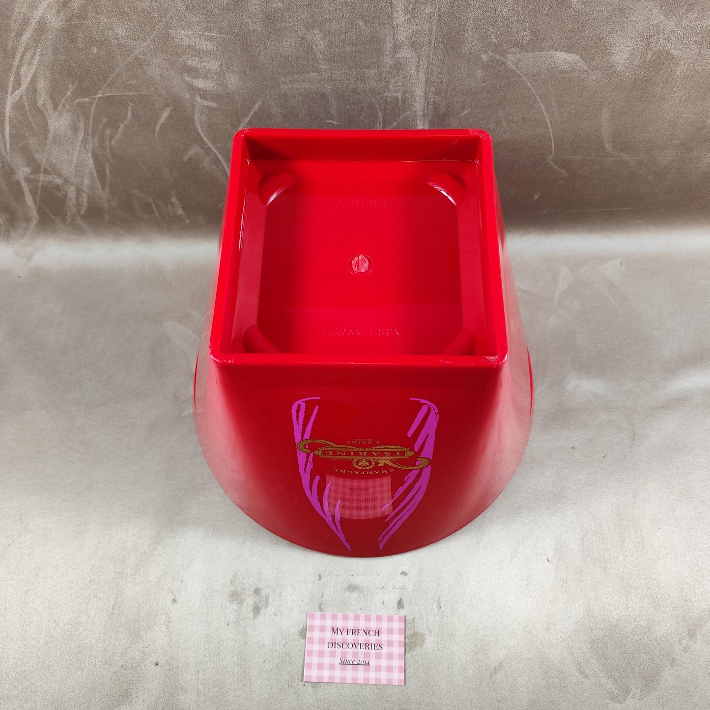 Seau à champagne Tsarine en plastique rouge Grand modèle publicitaire Vintage