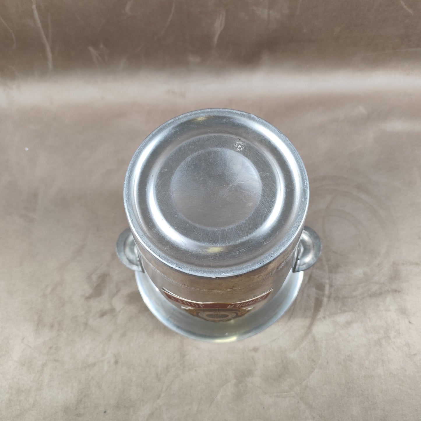 Seau à champagne Perrier-Jouët en aluminium  Vintage bistrot Années 1970