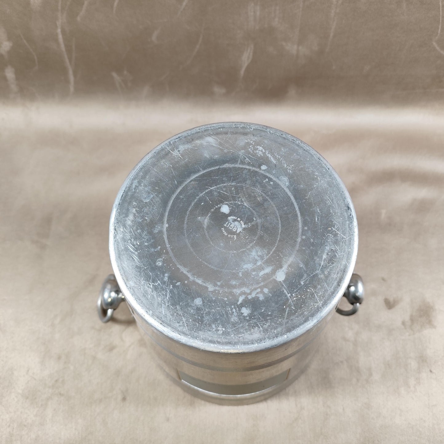 Seau à champagne Laurent Perrier vintage en aluminium Reims Années 1960