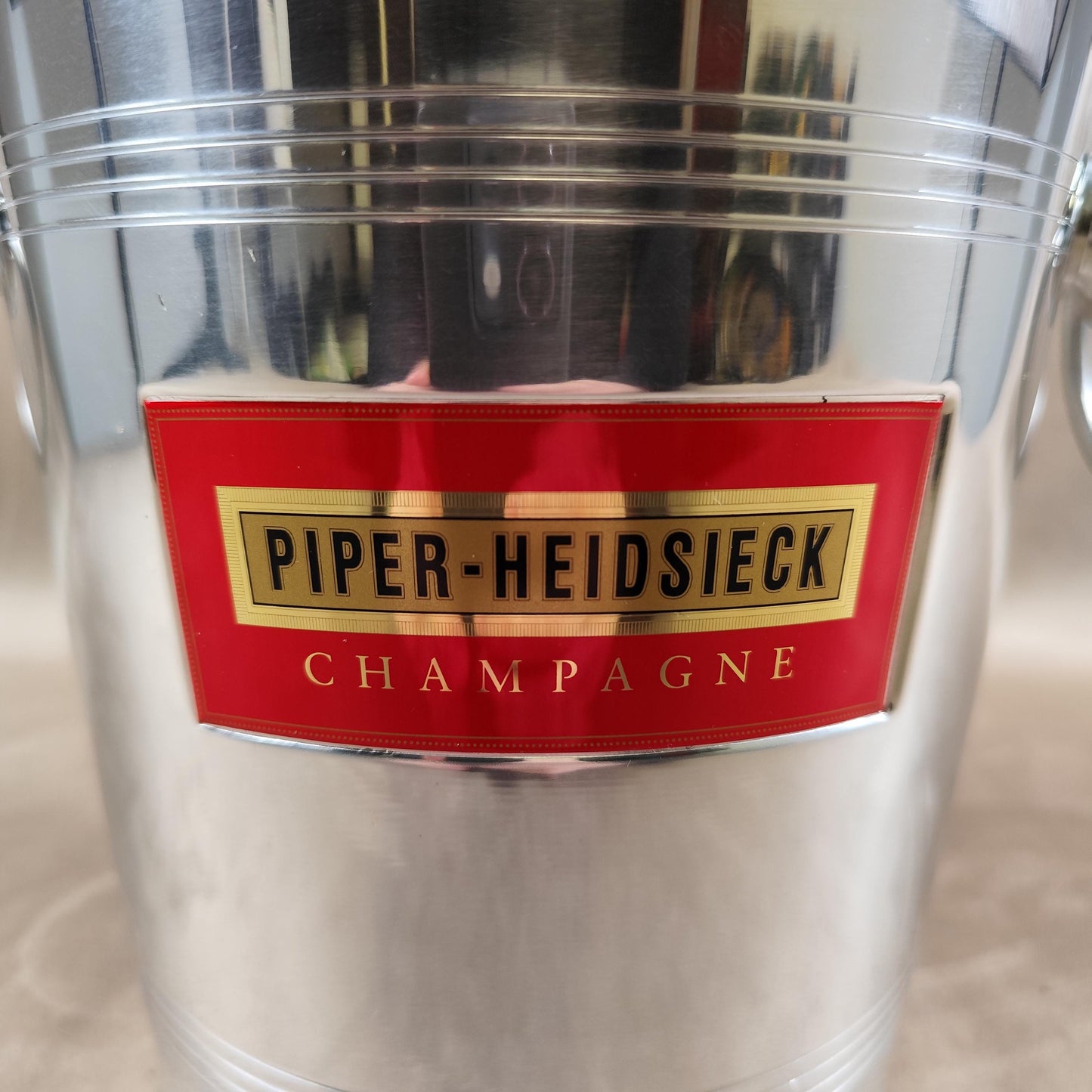 Seau à champagne Piper-Heidsieck en métal Seau publicitaire vintage