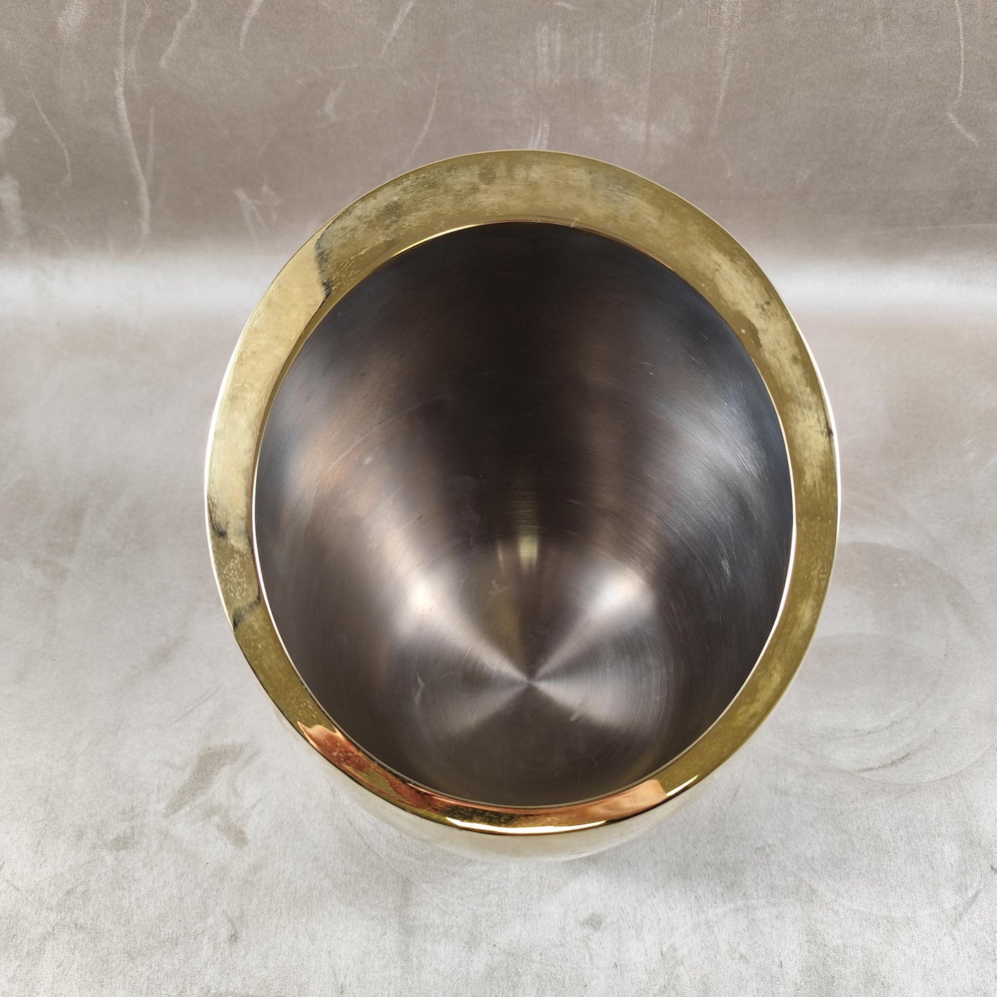 Seau champagne Rare en métal doré Piper-Heidsieck Design contemporain