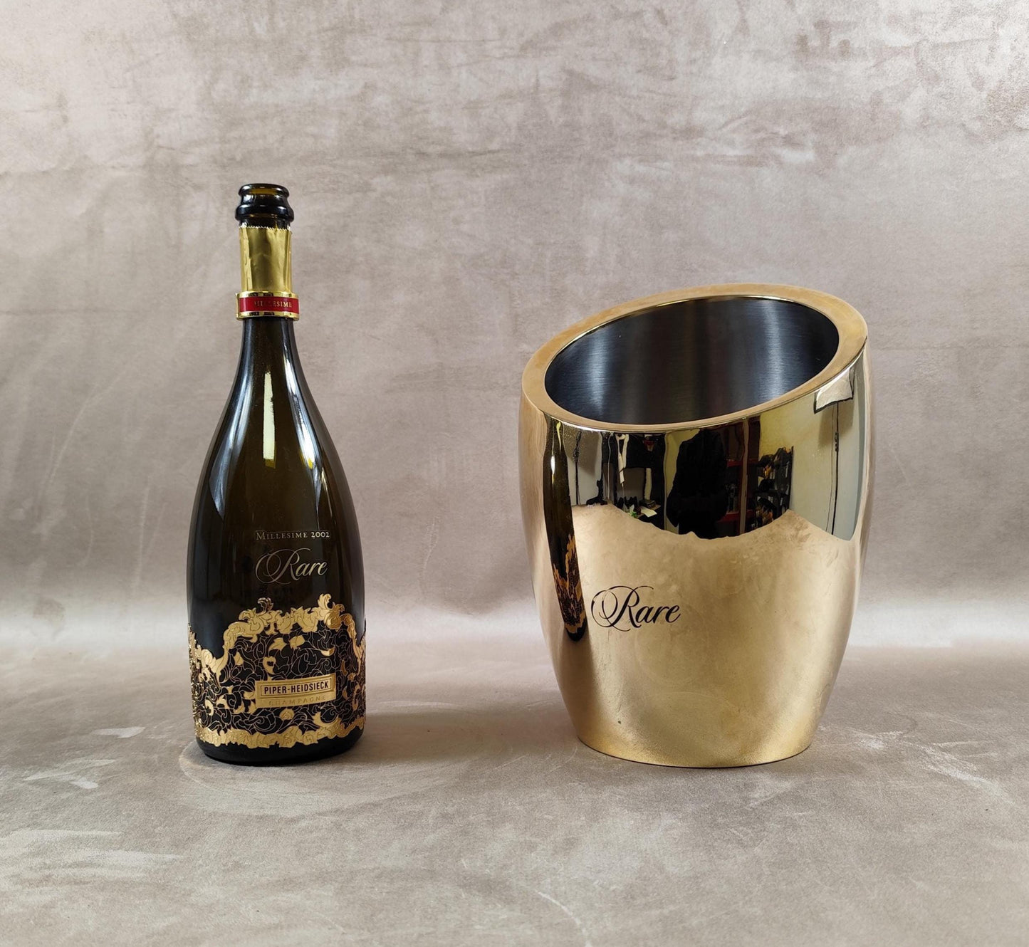 Seau champagne Rare en métal doré Piper-Heidsieck Design contemporain