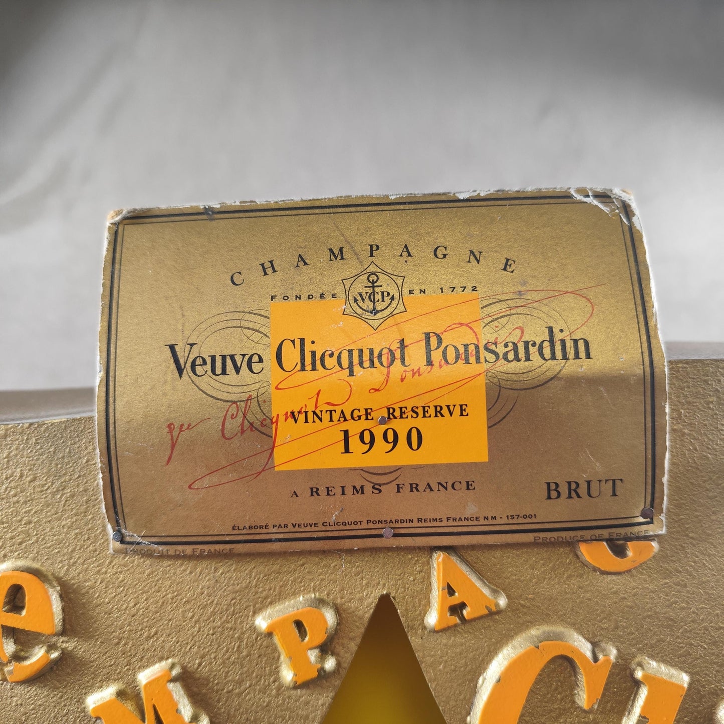 Présentoir champagne à décor de sapin Veuve Clicquot 1990 Décoration publicitaire ancienne