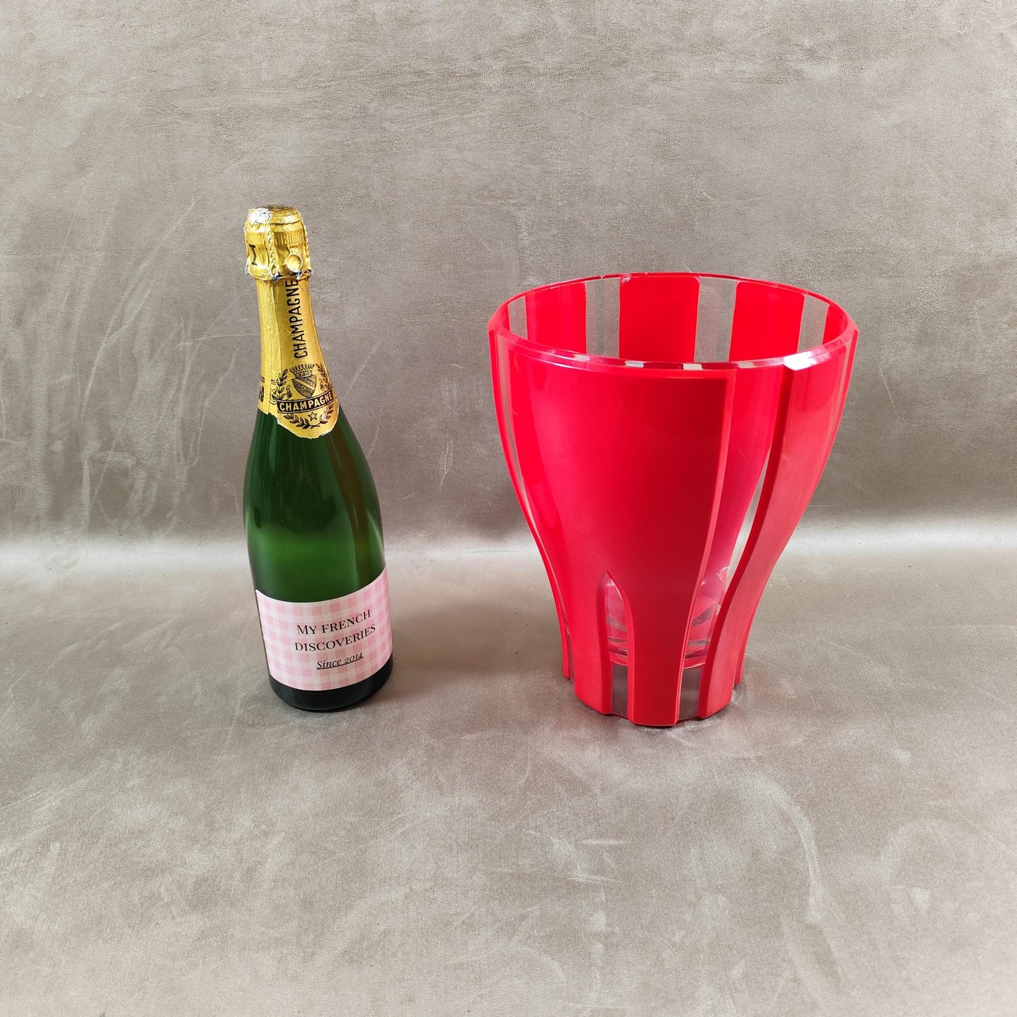 Seau à champagne Lehmann en plastique rouge Grand modèle Bar et événementiel