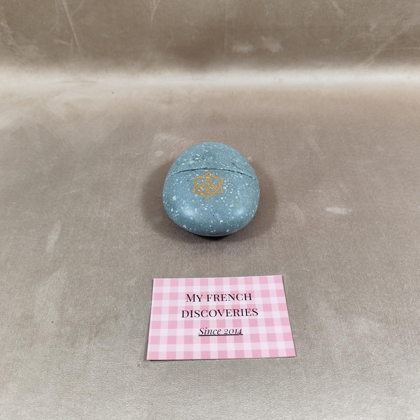 Presse-papiers Veuve Clicquot en pierre bleue Objet publicitaire Champagne