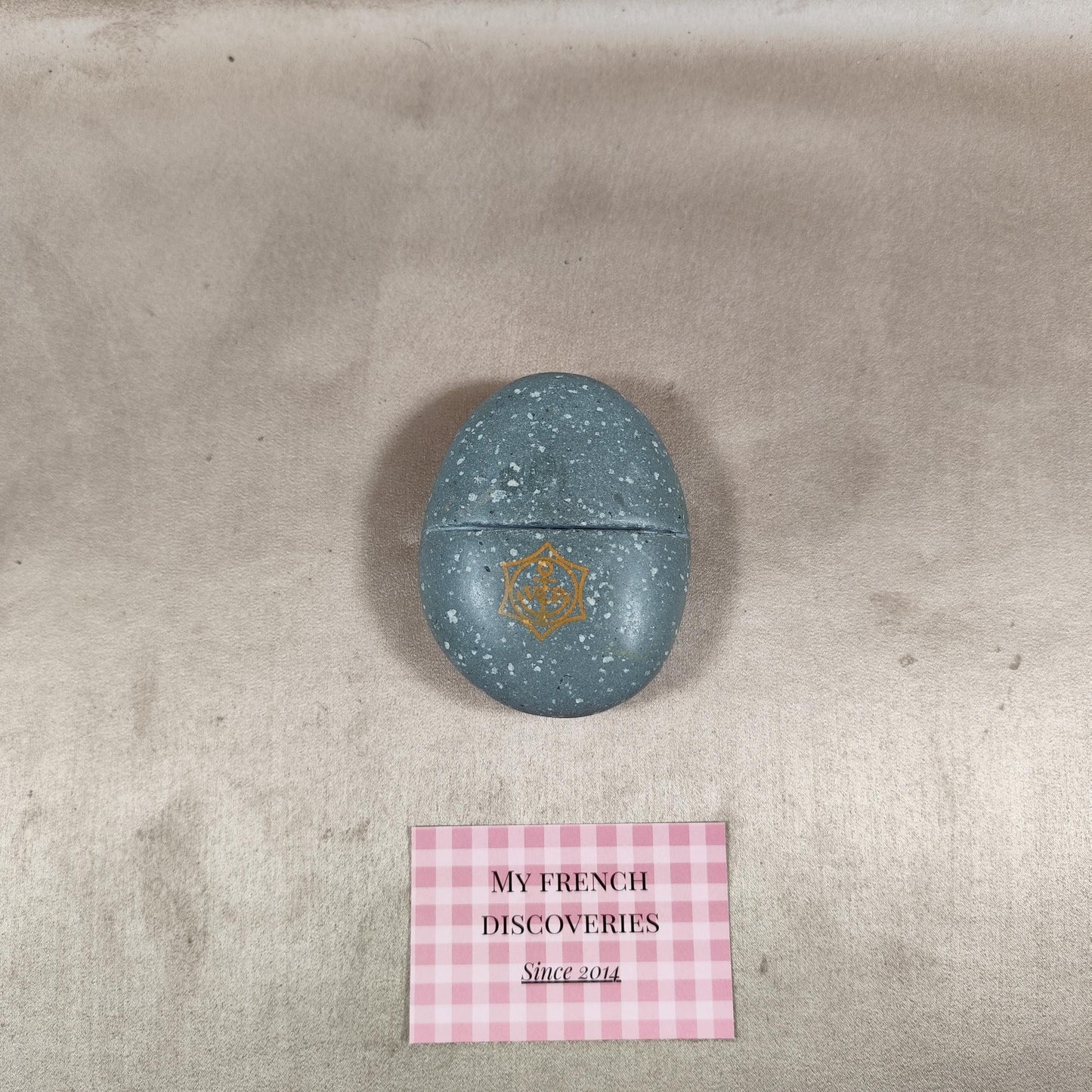 Presse-papiers Veuve Clicquot en pierre bleue Objet publicitaire Champagne