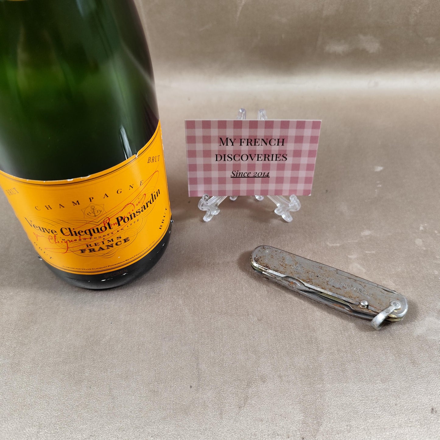 Couteau multifonction Veuve Clicquot en métal Tire-bouchon publicitaire Vintage