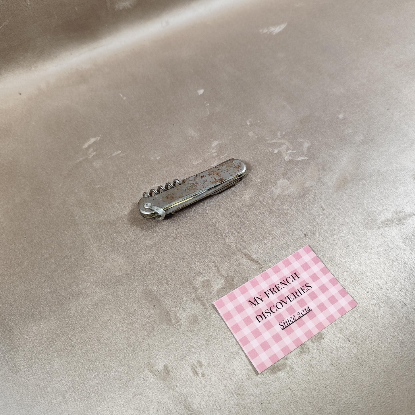 Couteau multifonction Veuve Clicquot en métal Tire-bouchon publicitaire Vintage