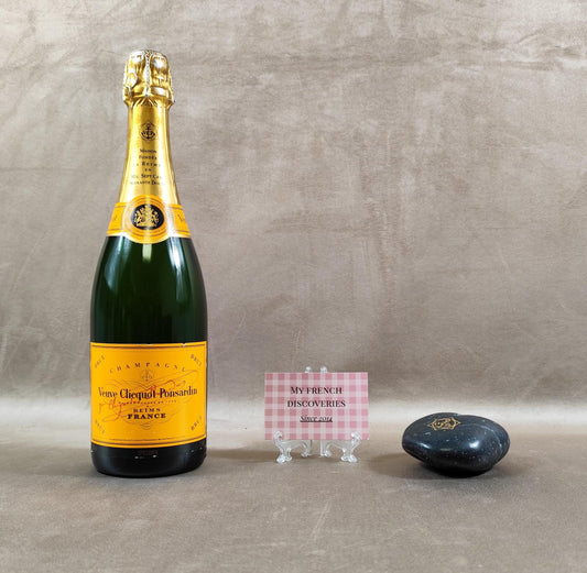 Presse-papiers Veuve Clicquot en pierre noire Objet publicitaire Champagne