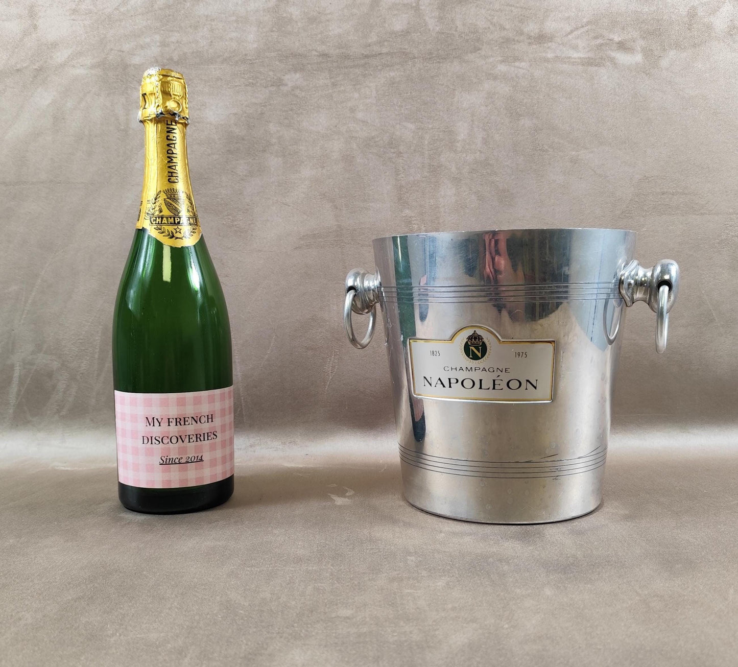 Seau à champagne Napoléon Seau vintage en aluminium Publicité 1825 1975