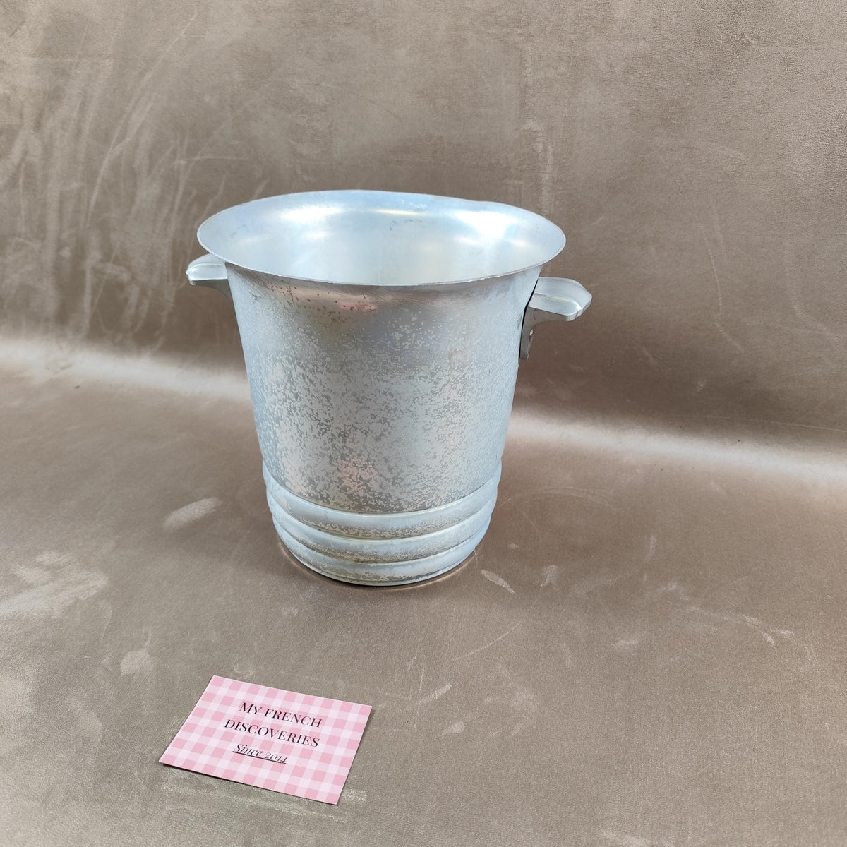Seau à champagne Argit en aluminium martelé Métal brut Vintage