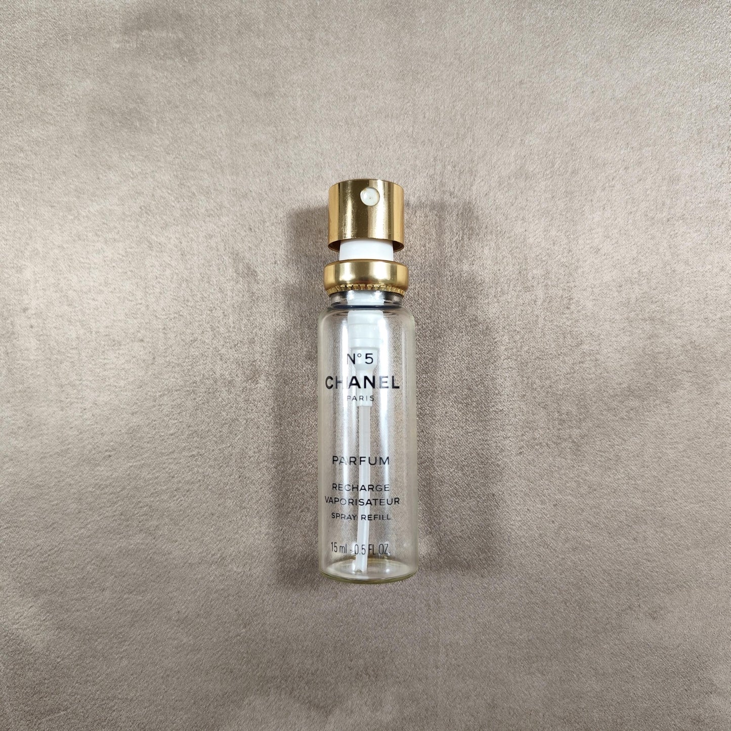 Étui de parfum rechargeable Chanel N5 Vaporisateur 15 ml Noir et or Vintage