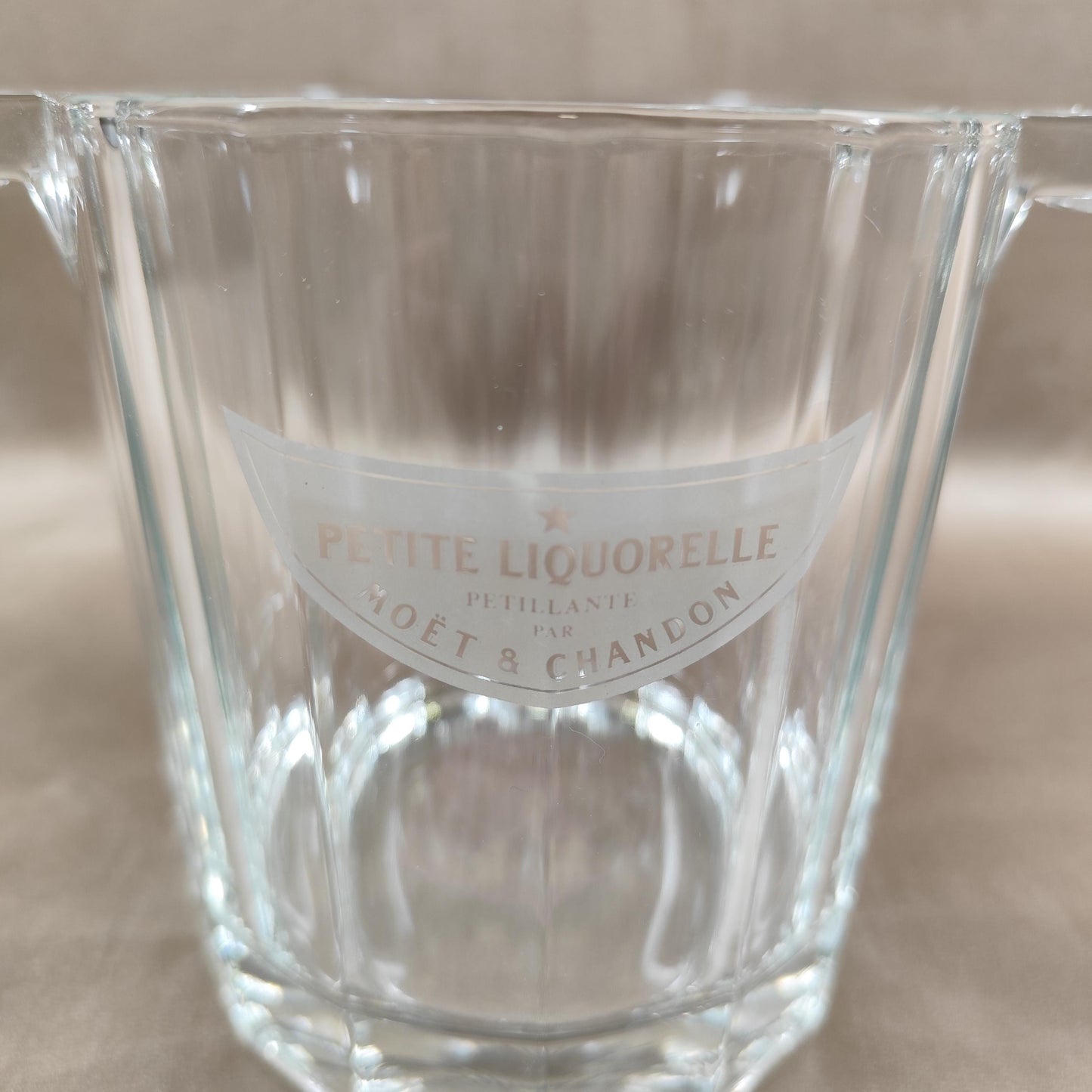 Petit seau à champagne Moët & Chandon en verre Modèle Petite Liquorelle Vintage