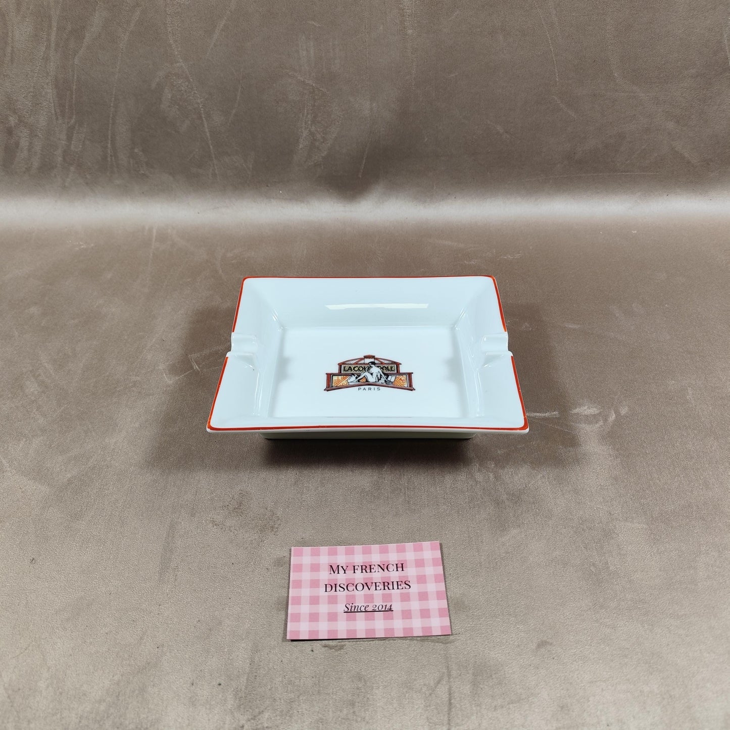 Cendrier publicitaire La Coupole Paris en porcelaine GDA Limoges Vintage